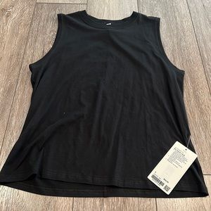 Lululemon all yours tank size 8 NWT